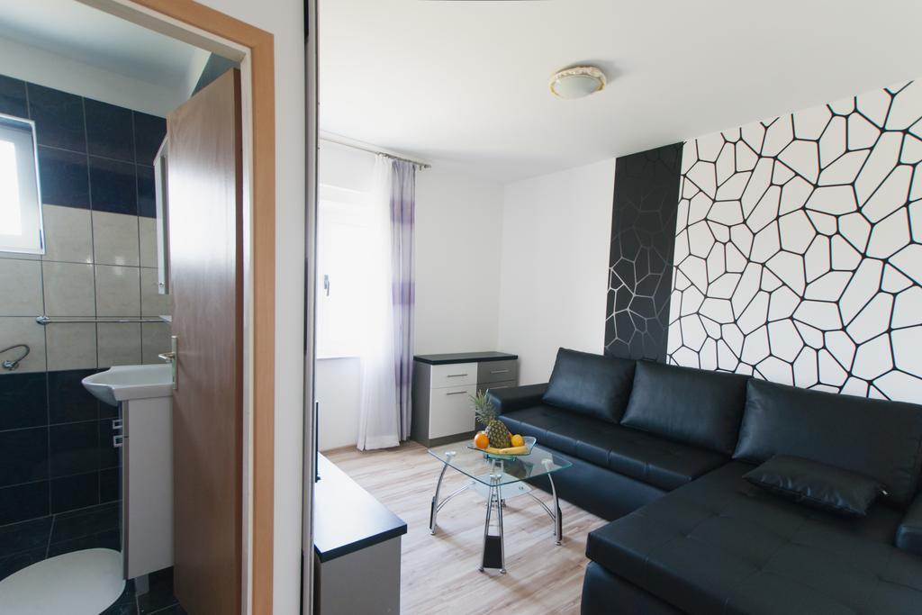 Apartments Toka Petrčane Habitación foto